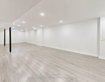 
16 Sir Isaac Gate Markham Village, Markham 4 beds 6 baths 2 garage $2.649M