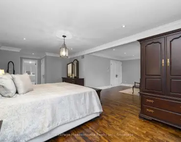 12 JOHN HENRY St Kleinburg, Vaughan 4 beds 5 baths 2 garage $2.089M