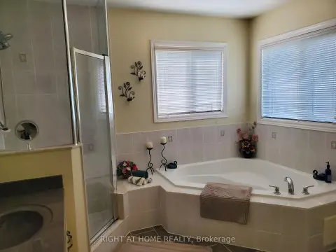 Richmond Hill real estate