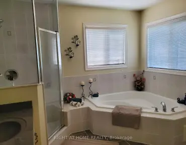 101 Townwood Dr Jefferson, Richmond Hill 4 beds 4 baths 2 garage $1.5M