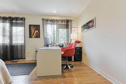Richmond Hill Jefferson community 173 Selwyn Rd For Sale