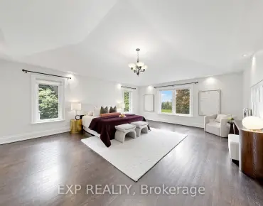 
18 Mccowan Ln Rural Whitchurch-Stouffville - 4 beds 6 baths 4 parking space(s) listed at $2780000