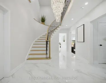 
95 Hudson Dr Maple - 4 beds 4 baths 2 parking space(s) listed at $1799000