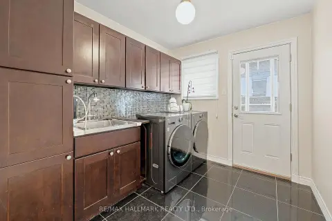 Vaughan East Woodbridge community 76 Francis St For Sale