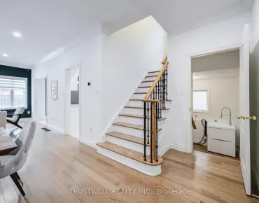 
Foxfield  <a href='https://luckyalan.com/community.php?community=Vaughan:Patterson'>Patterson, Vaughan</a> 3 beds 4 baths 1 garage $948K