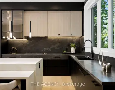 
Somerville  Stonehaven-Wyndham, Newmarket 4 beds 4 baths 2 garage $1.56M