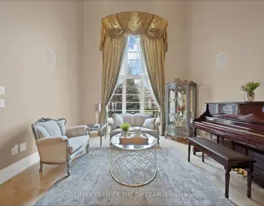 381 St. Joan Of Arc Ave <a href='https://luckyalan.com/community.php?community=Vaughan:Maple'>Maple, Vaughan</a> 3 beds 4 baths 2 garage $1.3M