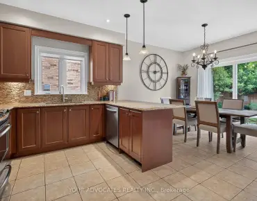 50 Allegranza Ave <a href='https://luckyalan.com/community.php?community=Vaughan:Vellore Village'>Vellore Village, Vaughan</a> 4 beds 3 baths 2 garage $1.069M