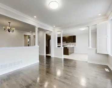 
582 Gorham St Gorham-College Manor, Newmarket 4 beds 5 baths 2 garage $1.649M