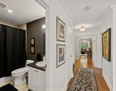 22 Fern Ave <a href='https://luckyalan.com/community_CN.php?community=Richmond Hill:Langstaff'>Langstaff, Richmond Hill</a> 5 beds 6 baths 3 garage $2.589M