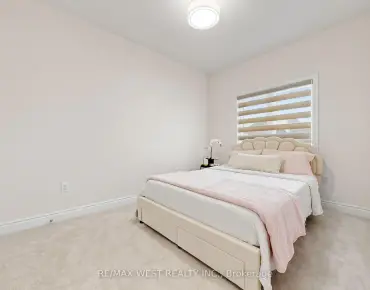 111 Headwind Blvd Vellore Village, Vaughan 4 beds 5 baths 2 garage $2M