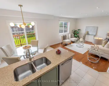 
346 Doak Ln Gorham-College Manor, Newmarket 3 beds 3 baths 1 garage $819.9K