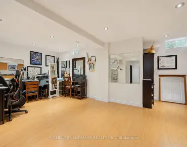 
58 Marchwood Cres Harding, Richmond Hill 4 beds 4 baths 2 garage $1.349M
