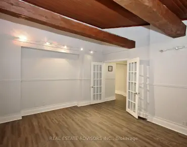 
28 Opera Pl <a href='https://luckyalan.com/community.php?community=Vaughan:East Woodbridge'>East Woodbridge, Vaughan</a> 3 beds 3 baths 1 garage $899K