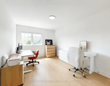 8900 Bathurst St Patterson, Vaughan 3 beds 4 baths 1 garage $1.25M
