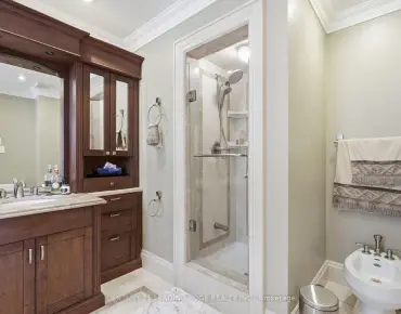 
97 Bristlewood Cres <a href='https://luckyalan.com/community.php?community=Vaughan:Patterson'>Patterson, Vaughan</a> 3 beds 4 baths 1 garage $1.299M