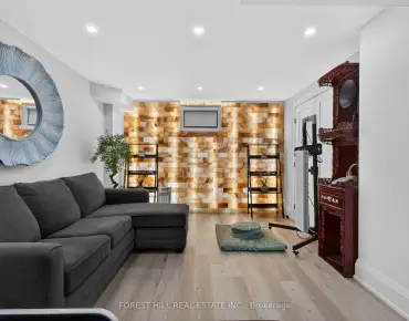 118 Pathlane Rd <a href='https://luckyalan.com/community.php?community=Richmond Hill:Langstaff'>Langstaff, Richmond Hill</a> 4 beds 5 baths 2 garage $2.7M
