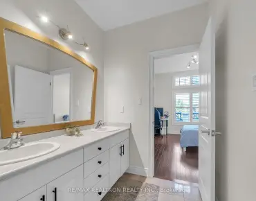 31 Lonny Crt <a href='https://luckyalan.com/community.php?community=Vaughan:Crestwood-Springfarm-Yorkhill'>Crestwood-Springfarm-Yorkhill, Vaughan</a> 3 beds 4 baths 2 garage $1.399M