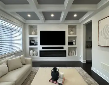 
Solway  <a href='https://luckyalan.com/community.php?community=Vaughan:Maple'>Maple, Vaughan</a> 3 beds 4 baths 2 garage $1.209M