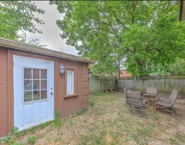 26 Tomscot Ave <a href='https://luckyalan.com/community.php?community=Richmond Hill:Oak Ridges'>Oak Ridges, Richmond Hill</a> 4 beds 4 baths 2 garage $1.268M