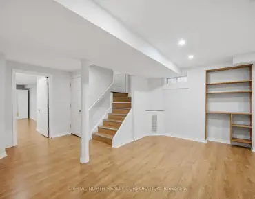 
29 Ulson Dr Oak Ridges - 3 beds 4 baths 1 parking space(s) listed at $969000