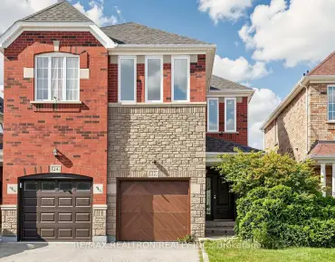211 Wildberry Cres <a href='https://luckyalan.com/community.php?community=Vaughan:Vellore Village'>Vellore Village, Vaughan</a> 3 beds 4 baths 1 garage $899K