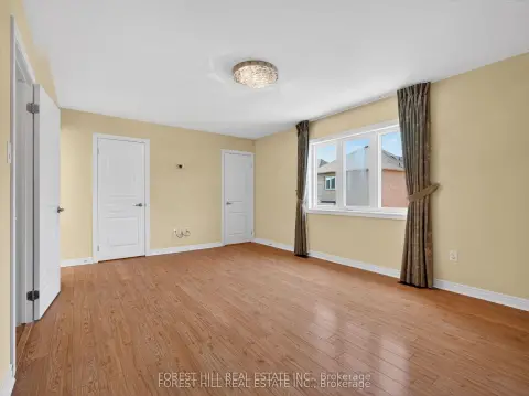 Richmond Hill Jefferson community 12 Stookes Cres For Sale