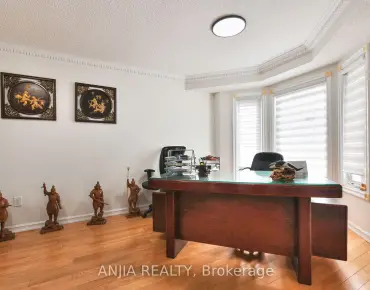 
127 Tomlinson Circ Buttonville, Markham 4 beds 6 baths 2 garage $1.5M
