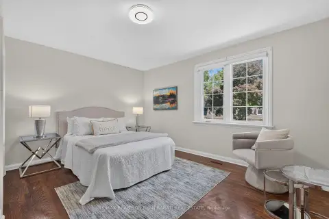 Markham Grandview community 215 Grandview Ave For Sale