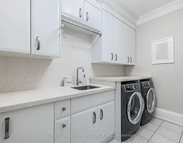 
30 Tiburon Trl Kleinburg - 4 beds 5 baths 3 parking space(s) listed at $2499000