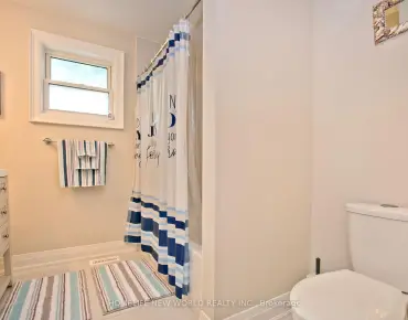 
12377 Ninth Line Stouffville, Whitchurch-Stouffville 4 beds 3 baths 2 garage $1.09M
