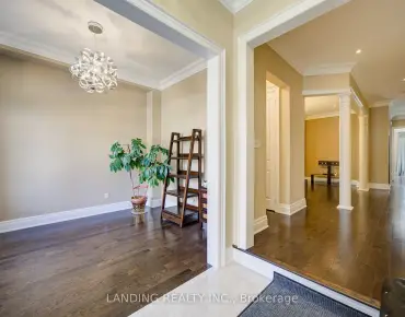 57 Strawbridge Farm Dr Aurora Grove, Aurora 5 beds 4 baths 2 garage $1.98M