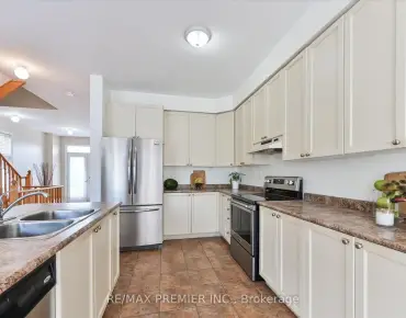 15 Benjamin Hood Cres <a href='https://luckyalan.com/community.php?community=Vaughan:Patterson'>Patterson, Vaughan</a> 3 beds 4 baths 1 garage $998K