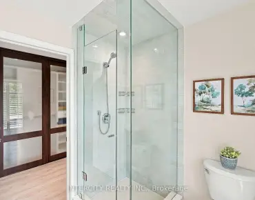 670 Via Romano Blvd <a href='https://luckyalan.com/community.php?community=Vaughan:Patterson'>Patterson, Vaughan</a> 4 beds 3 baths 2 garage $1.698M