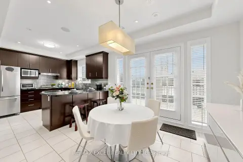 Markham Unionville community 25 Lord Durham Rd For Sale