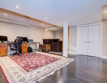 
180 Stave Cres Westbrook - 4 beds 4 baths 2 parking space(s) listed at $1599000