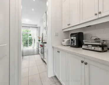 
82 West Village Ln Angus Glen - 3 beds 3 baths 2 parking space(s) listed at $1898000