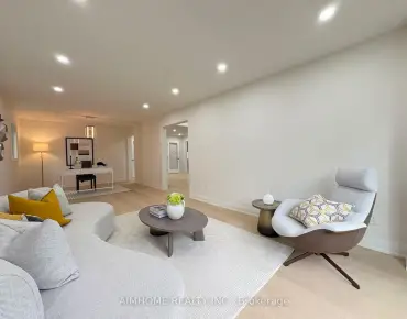 
108 Berwick Cres Observatory - 4 beds 5 baths 2 parking space(s) listed at $1778000