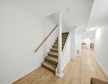 106 Rosanna Cres Maple, Vaughan 3 beds 4 baths 1 garage $975K