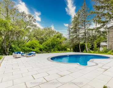 56 Cynthia Cres Oak Ridges - 4 beds 4 baths 2 parking space(s) listed at $2498000