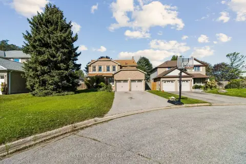 Newmarket Bristol-London community 117 Mccauley Crt For Sale