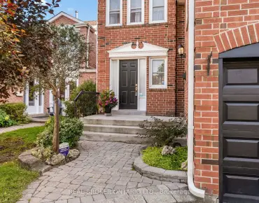 
37 Jessica Gdns Crestwood-Springfarm-Yorkhill - 3 beds 4 baths 2 parking space(s) listed at $1429000