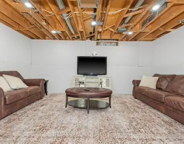 38 Spring Town Rd East Woodbridge - 4 beds 3 baths 2 parking space(s) listed at $1688000