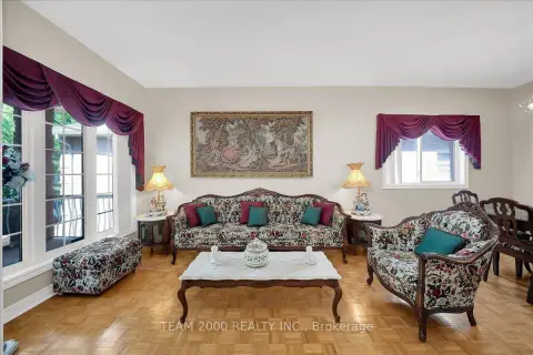Vaughan West Woodbridge community 17 Brasswinds Crt For Sale