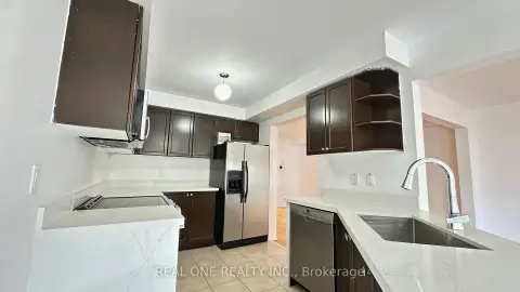 Richmond Hill Westbrook community 68 Maffey Cres For Sale