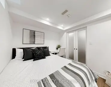 
75 Cornell Centre Blvd Cornell - 4 beds 4 baths 1 parking space(s) listed at $1199900