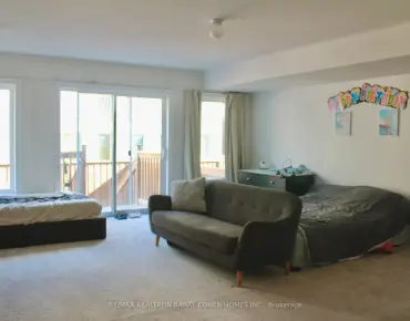 19 Latchford Ln Mill Pond - 3 睡房 4 卫生间 1 车位叫价1098000加元