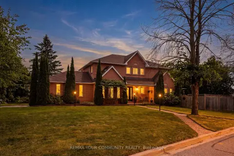 Aurora Aurora Heights community 68 Autumn Way For Sale