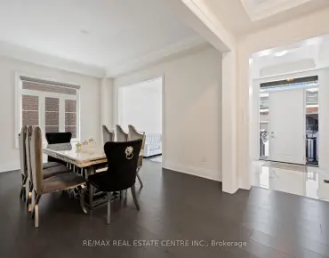
160 Wainfleet Cres Vellore Village - 5 beds 5 baths 2 parking space(s) listed at $1899000