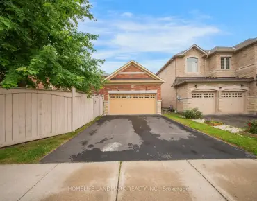 298 West Lawn Cres Stouffville, Whitchurch-Stouffville 4 beds 4 baths 2 garage $1.2M